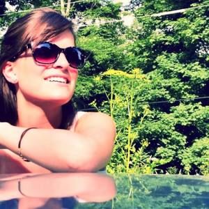 Meet your Posher, Melissa